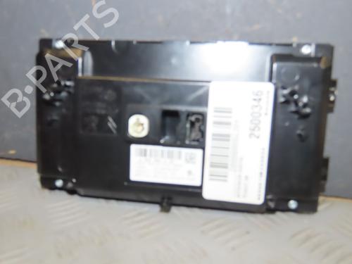 Used Display monitor PEUGEOT 308 II (LB_, LP_, LW_, LH_, L3_) 1.2 THP 130 (131 hp) 30630756