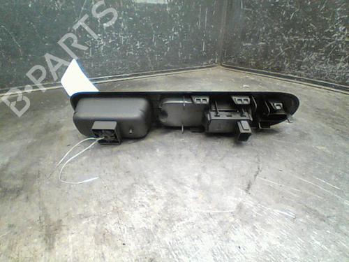 Used Switch PEUGEOT 3008 I MPV (0U_) 1.6 HDi (109 hp) 10764277