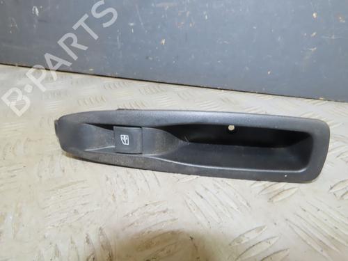 left-rear-window-switch-renault-zoe-bfm_-2012-32100381 main image