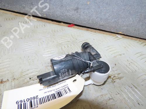 Used Washer pump Washer pump 38676421 38676421