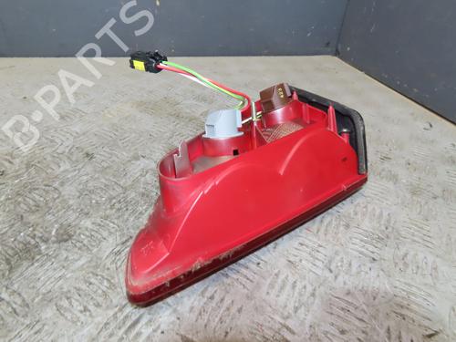 left-tailgate-light-peugeot-607-9d-9u-2000-25622750 main image
