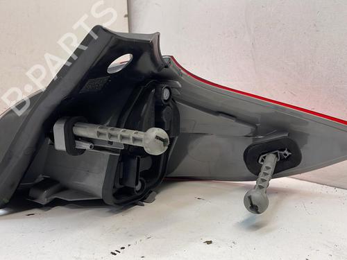 Venstre Baklys RENAULT MEGANE III Hatchback (BZ0/1_, B3_) 1.6 16V (BZ0H) | BP29993994C34 