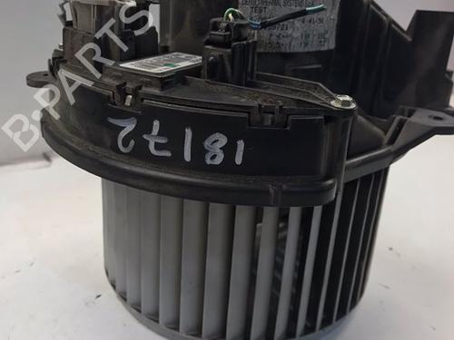 Used Heater blower motor LANCIA DELTA III (844_) 1.6 D Multijet (844.AXC11, 844.AXC1A) (120 hp) 13689606