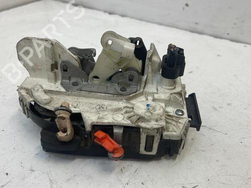 Used Front left lock DODGE CALIBER 2.0 (156 hp) 30641920