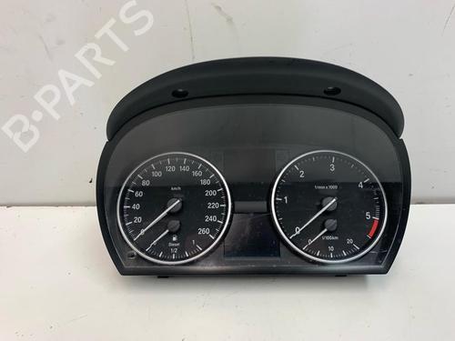 Used Instrument cluster BMW X1 (E84) sDrive 18 d (143 hp) 15856221