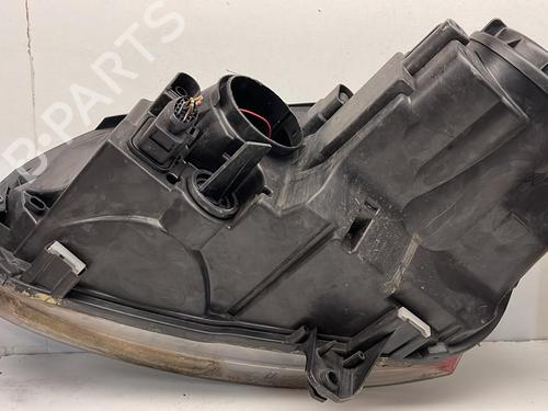 Right headlight VW GOLF V (1K1) | BP30974311C29