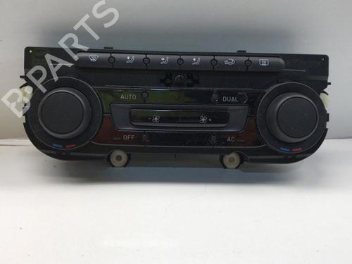Used Climate control SEAT LEON (1P1) 1.6 TDI (105 hp) 12434649