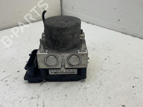 Used ABS pump NISSAN MICRA III (K12) [2002-2011]  30339489