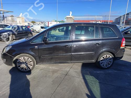 Left mirror OPEL ZAFIRA / ZAFIRA FAMILY B (A05)  | BP31159909C26 