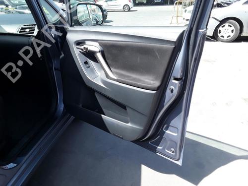 Front right lock TOYOTA VERSO (_R2_) 2.0 D-4D (AUR20_, AUR20R) | BP13248974C97 
