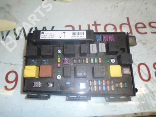 Used Fuse box OPEL ASTRA H (A04) [2004-2014]  11001049