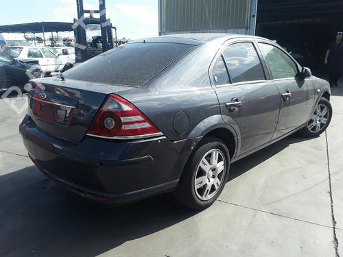 Right taillight FORD MONDEO III (B5Y) 2.0 16V | BP15251777C35 