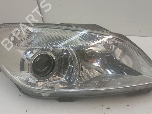 Used Right headlight SKODA FABIA II (542) 1.2 (60 hp) 27817193