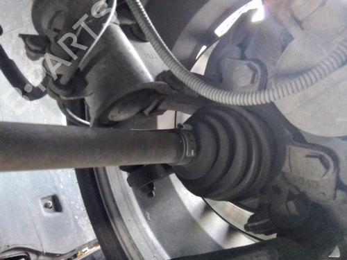 Used Left front driveshaft LANCIA MUSA (350_) 1.4 (350.AXA11, 350.AXA1A) (95 hp) 26274760