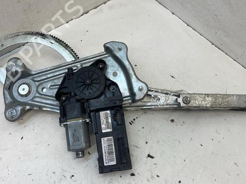 Vindusheismekanisme venstre foran RENAULT MEGANE III Hatchback (BZ0/1_, B3_) 1.9 dCi (BZ0N, BZ0J) (131 hp) 29631769