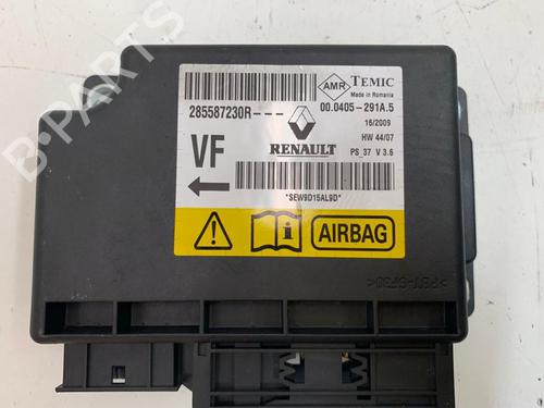 Used Control unit RENAULT MEGANE III Hatchback (BZ0/1_, B3_) 1.5 dCi (BZ09, BZ0D, BZ1W, BZ29, BZ14) (110 hp) 15897330