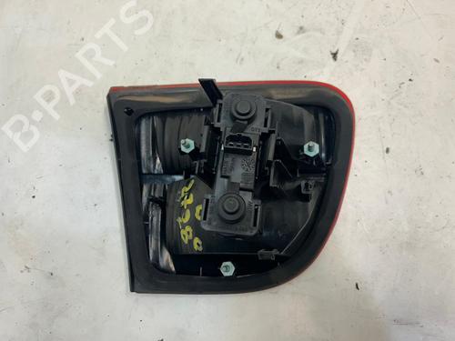 Højre baglygte bagklap SEAT LEON (1M1)  | BP25256982C80 