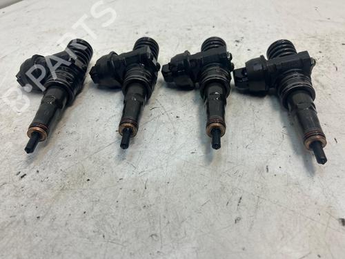 Injector VW GOLF V (1K1)  | BP21605849M100 