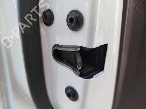 Used Front left lock OPEL INSIGNIA A (G09) [2008-2017]  28313781