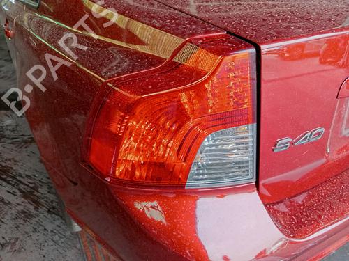 Feu arrière gauche VOLVO S40 II (544) D2 (115 hp) 31855634