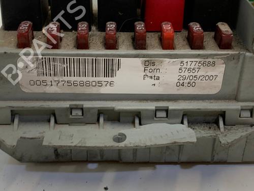 Fuse box FIAT BRAVO II (198_) 1.9 D Multijet (198AXB1A) | BP23952538E1 