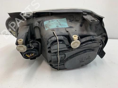 Right headlight VW GOLF IV (1J1) 1.9 TDI | BP16031960C29 