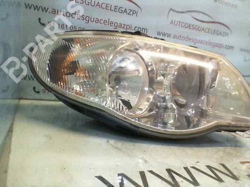 Used Right headlight CHRYSLER VOYAGER IV (RG, RS) 2.8 CRD (150 hp) 11003958