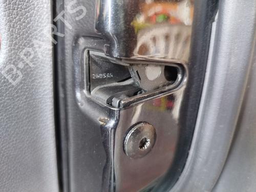 Høyre foran lås VW GOLF V (1K1) [2003-2010]  30078931