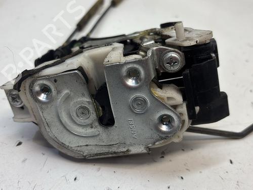 Used Rear left lock MITSUBISHI GRANDIS (NA_W) 2.0 DI-D (NA8W) (136 hp) 27398263