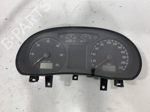 Used Instrument cluster VW POLO IV (9N_, 9A_) 1.4 TDI (80 hp) 29303377