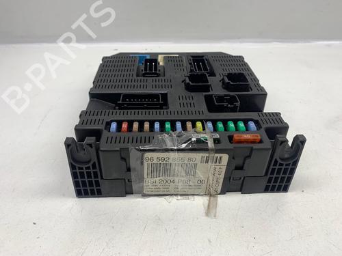 Used Fuse box CITROËN C4 I (LC_) [2004-2014]  11376695