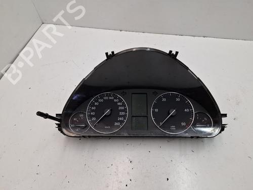Used Instrument cluster MERCEDES-BENZ C-CLASS (W203) C 220 CDI (203.008) (150 hp) 19254467