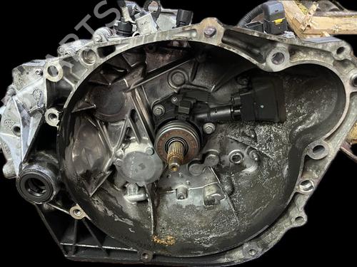 Used Gearbox CITROËN C4 Picasso I MPV (UD_) 2.0 HDi 138 (136 hp) 18963065
