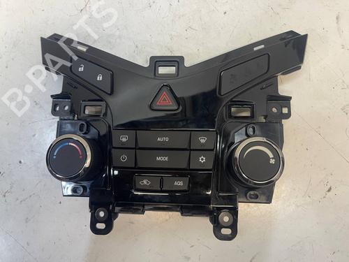 Used Climate control Climate control CHEVROLET CRUZE (J300) 1.6 (113 hp) 32143979 32143979