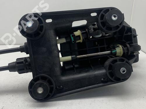 Gear lever PEUGEOT 2008 I (CU_) 1.2 THP 110 / PureTech 110 | BP11008768M90 