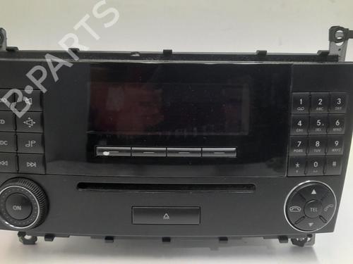 Bilradio MERCEDES-BENZ C-CLASS (W203) C 220 CDI (203.008) (150 hp) 18661099