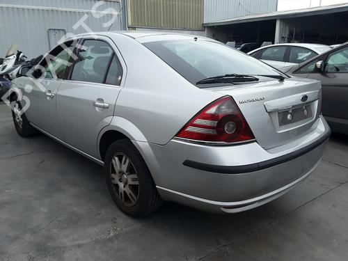 Right taillight FORD MONDEO III (B5Y) 2.0 TDCi | BP12434540C35 