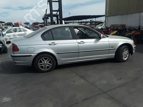 Left headlight BMW 3 (E46) 320 d | BP22967337C28 