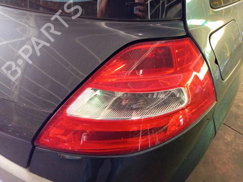 Højre baglygte RENAULT MEGANE II (BM0/1_, CM0/1_) 1.5 dCi (BM1E, CM1E) (106 hp) 28523469