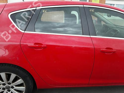 Used Right rear door OPEL ASTRA J (P10) [2009-2016]  23876353