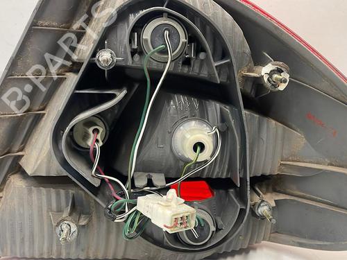 Left taillight TOYOTA PRIUS Saloon (_W1_) 1.5 Hybrid (NHW1_) | BP30436491C34