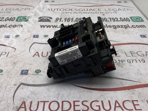 Used Fuse box PEUGEOT 206 Hatchback (2A/C) 1.6 HDi 110 (109 hp) 11008687