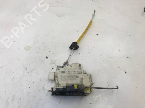 Used Front left lock AUDI A3 Sportback (8PA) [2004-2015]  26221926