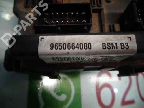 Fuse box PEUGEOT 206 Hatchback (2A/C) 1.9 D | BP10998702E1 