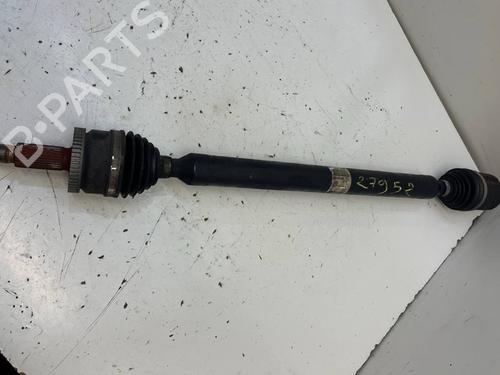 Used Right front driveshaft HYUNDAI TUCSON (TL, TLE) 1.6 GDi (132 hp) 30438099