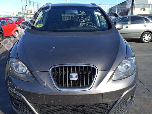 Used Front bumper SEAT ALTEA XL (5P5, 5P8) [2006-2015]  31630892