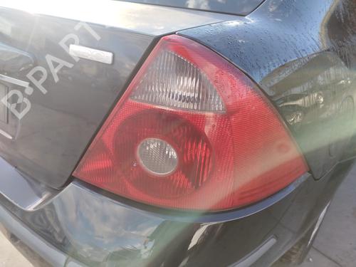 Used Right taillight FORD MONDEO III (B5Y) 2.2 TDCi (155 hp) 30321255