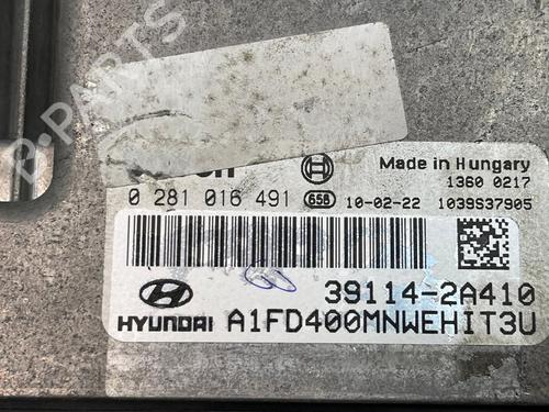 Engine control unit (ECU) HYUNDAI i30 (FD)  | BP18259245M57 
