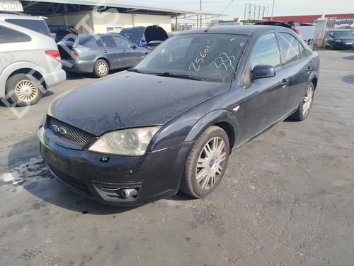 Right headlight FORD MONDEO III (B5Y) 2.0 TDCi | BP17607513C29 