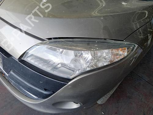 Used Left headlight RENAULT MEGANE III Hatchback (BZ0/1_, B3_) 1.5 dCi (BZ09, BZ0D, BZ1W, BZ29, BZ14) (110 hp) 29188909